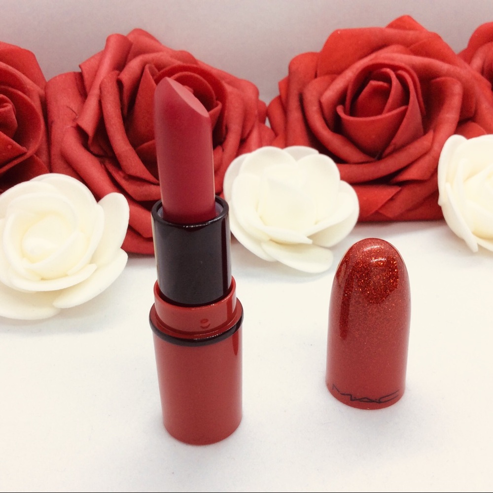 MAC All Fired Up Retro Matte Lipstick